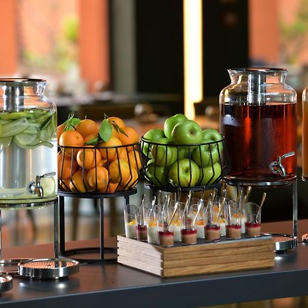 Doubletree By Hilton Ben Guerir Hotel & Residences Benguerir Esterno foto