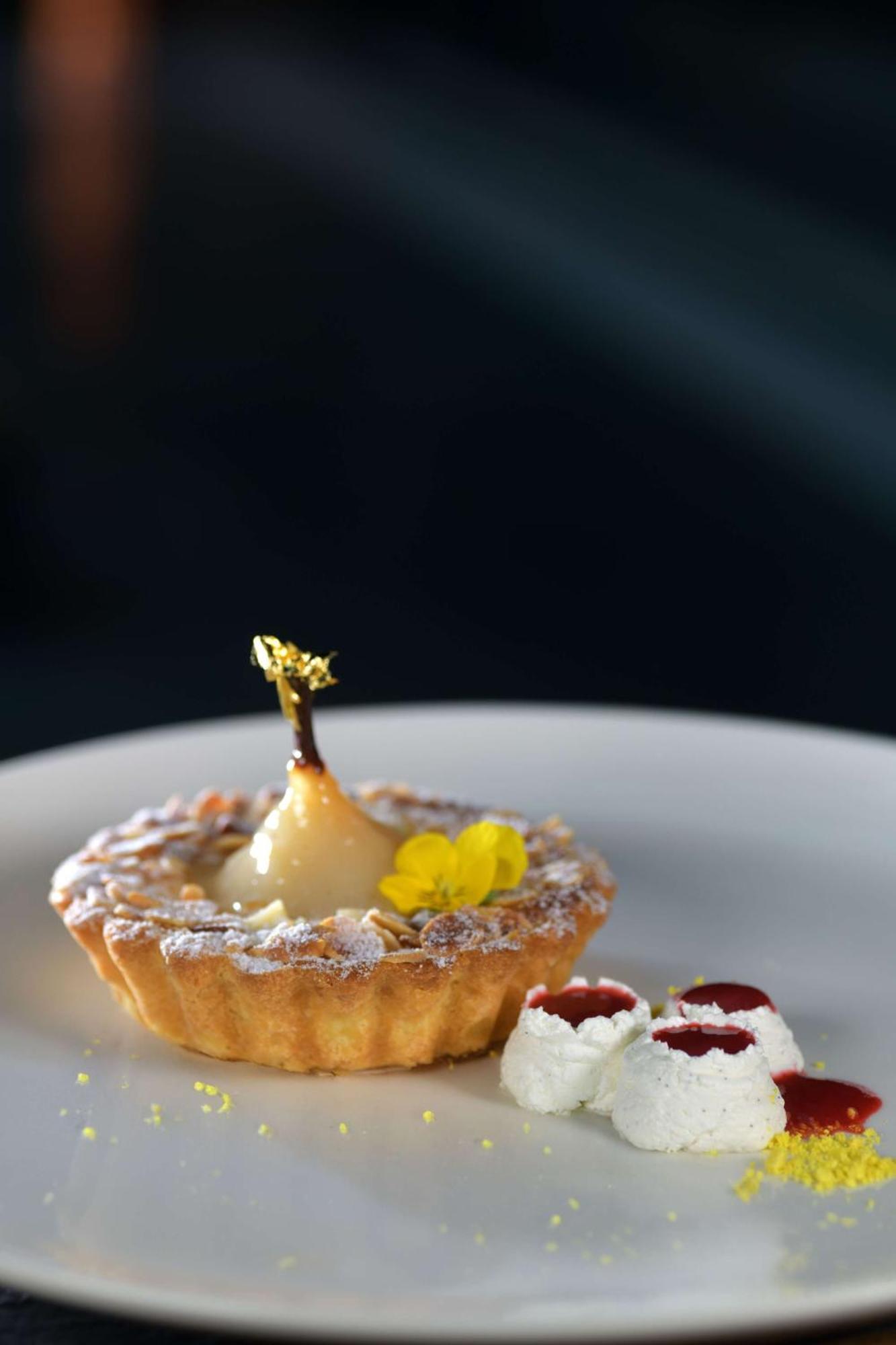 Doubletree By Hilton Ben Guerir Hotel & Residences Benguerir Esterno foto